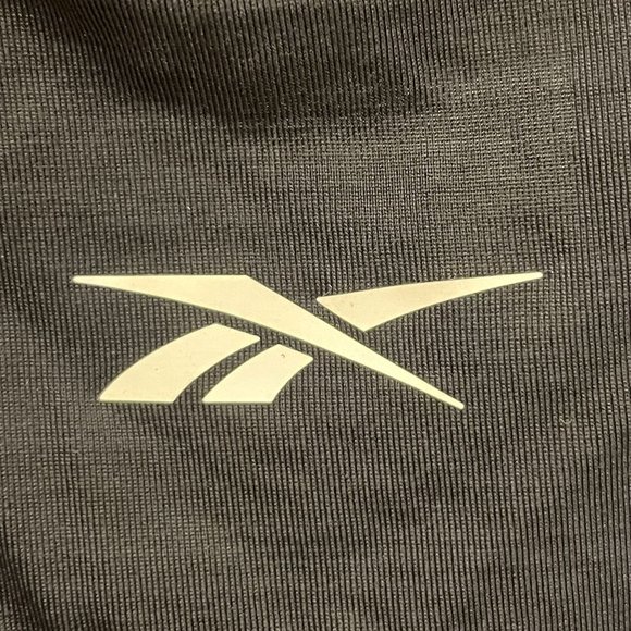 Reebok Womens Workout Black Tank Size Small - Picture 3 of 3